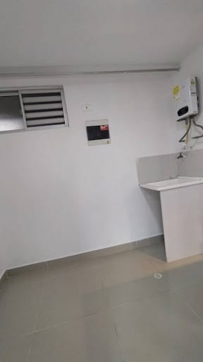 Apartamento de 2 alcobas en arriendo en San Joaquin, Sabaneta, 88 m² · foto 3 de 10
