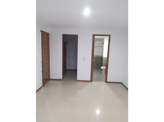Apartamento de 3 alcobas en venta en Caminos De La Romeria, Sabaneta, 110 m² · foto 21 de 24