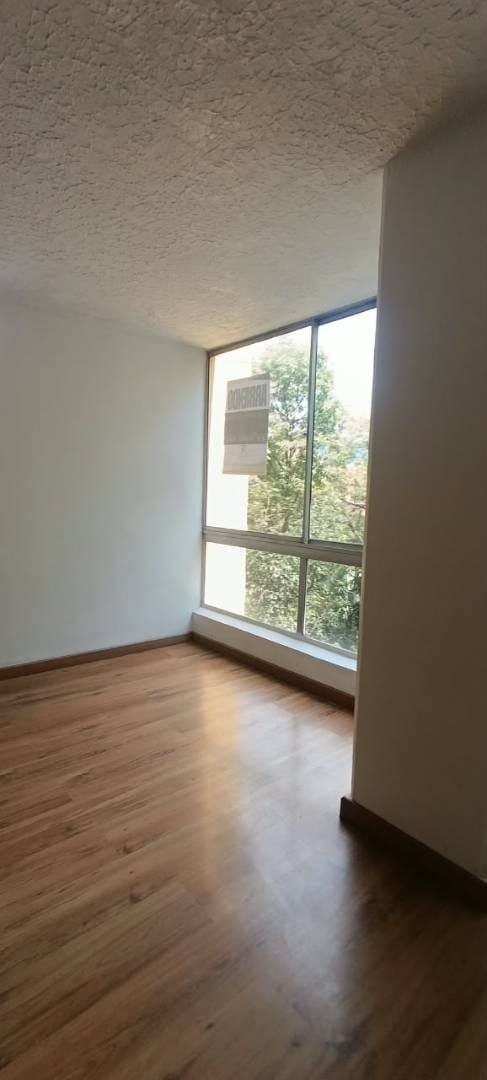 Apartamento de 3 alcobas en arriendo en Santa Teresita, Medellín, 90 m² · foto 9 de 24