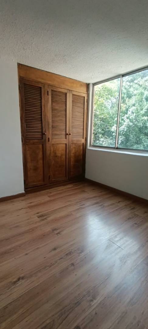 Apartamento de 3 alcobas en arriendo en Santa Teresita, Medellín, 90 m² · foto 21 de 24