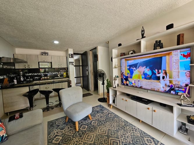 Apartamento de 2 alcobas en venta en Ricaurte, Ricaurte, 46 m² · foto 2 de 16
