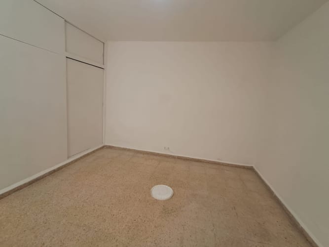 Casa de 4 alcobas en arriendo en El Velodromo, Medellín, 190 m² · foto 8 de 15