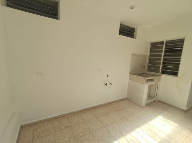 Casa de 4 alcobas en arriendo en El Velodromo, Medellín, 190 m² · foto 13 de 15