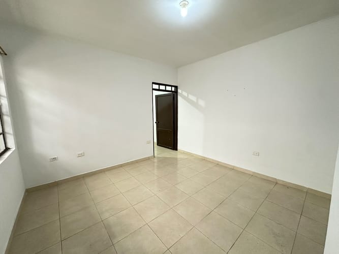 Apartaestudio en arriendo en Cristales, Cali, 45 m² · foto 6 de 7
