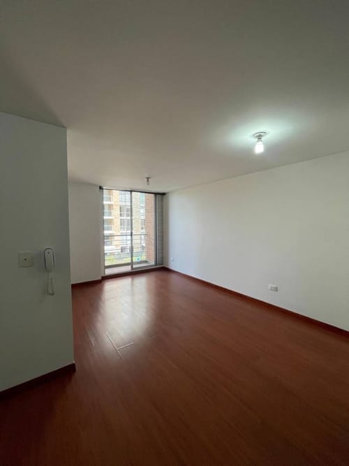 Apartamento de 2 alcobas en arriendo en Mazuren, Bogotá, 61 m² · foto 4 de 24