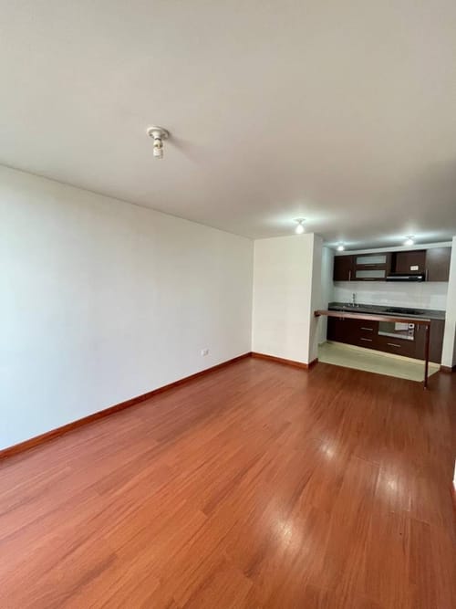 Apartamento de 2 alcobas en arriendo en Mazuren, Bogotá, 61 m² · foto 7 de 24