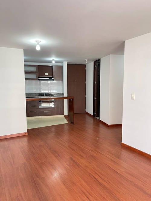 Apartamento de 2 alcobas en arriendo en Mazuren, Bogotá, 61 m² · foto 9 de 24