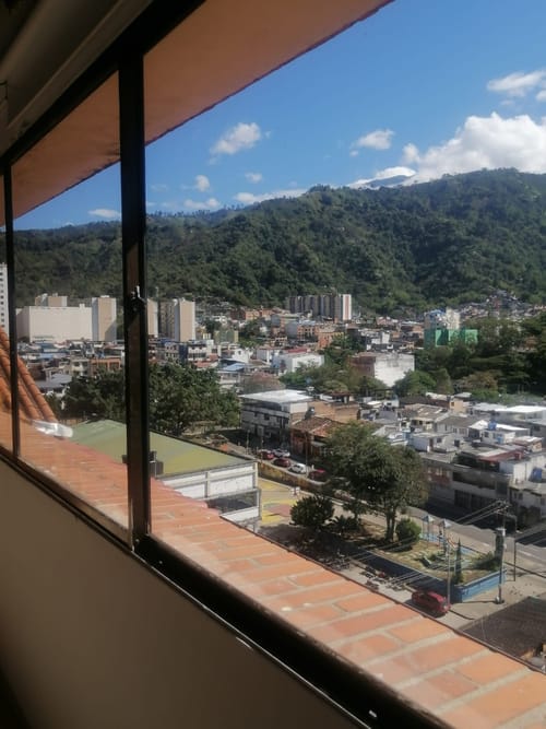 Apartamento de 3 alcobas en venta en La Pola, Ibagué, 178 m² · foto 2 de 21