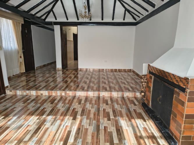 Casa de 4 alcobas en venta en Mesopotamia, Tunja, 200 m² · foto 3 de 19