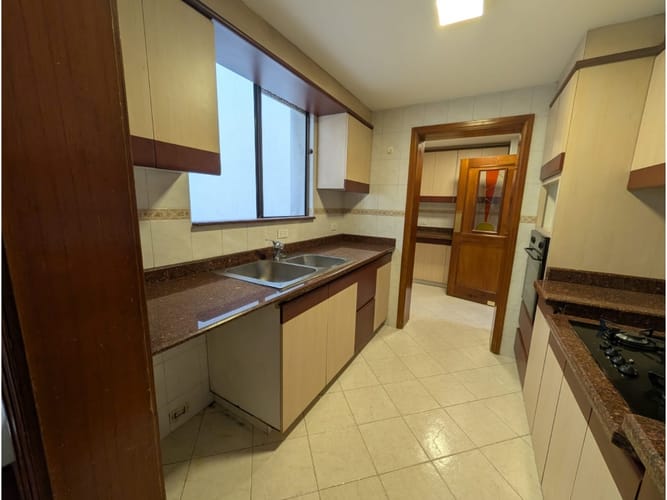 Apartamento de 3 alcobas en venta en Chapinero, Bogotá, 179 m² · foto 9 de 24