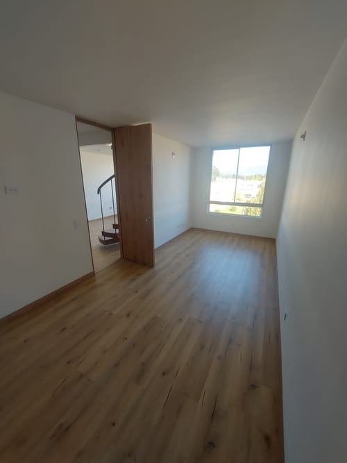 Apartamento de 2 alcobas en venta en Calahorra, Cajicá, 76 m² · foto 10 de 20