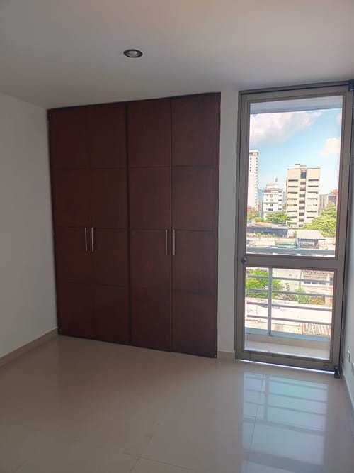 Apartamento de 3 alcobas en venta en Cabecera Del Llano, Bucaramanga, 90 m² · foto 4 de 16
