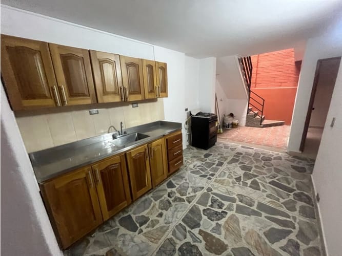Local en arriendo en San Marcos, Envigado, 100 m² · foto 8 de 11