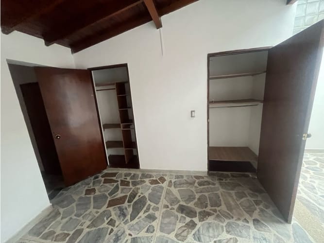 Local en arriendo en San Marcos, Envigado, 100 m² · foto 9 de 11
