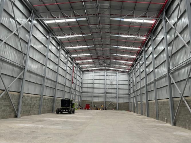 Bodega en venta en Cerritos, Pereira, 590 m² · foto 2 de 3