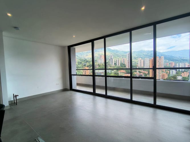 Apartamento de 1 alcoba en arriendo en El Poblado, Medellín, 73 m² · foto 3 de 13