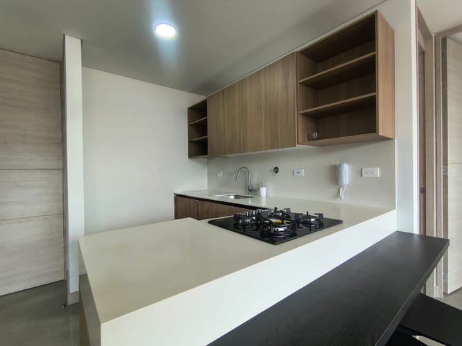 Apartamento de 1 alcoba en arriendo en El Poblado, Medellín, 73 m² · foto 6 de 13