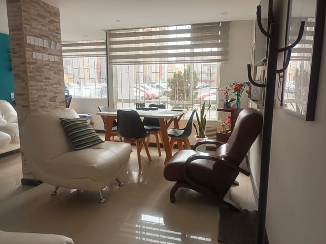 Apartamento de 2 alcobas en venta en Villa Hermosa, Bogotá, 44 m² · foto 3 de 19