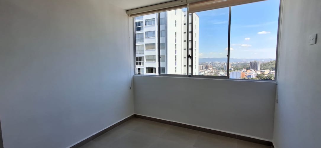 Apartamento de 3 alcobas en venta en Casco Antiguo - Floridablanca, Floridablanca, 85 m² · foto 12 de 24
