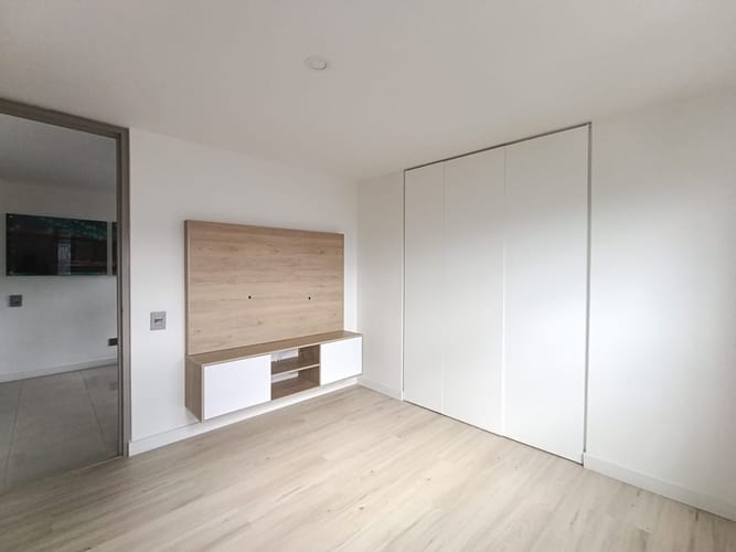 Apartamento de 3 alcobas en arriendo en El Poblado, Medellín, 124 m² · foto 7 de 18