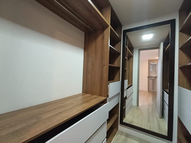 Apartamento de 3 alcobas en arriendo en El Poblado, Medellín, 124 m² · foto 11 de 18
