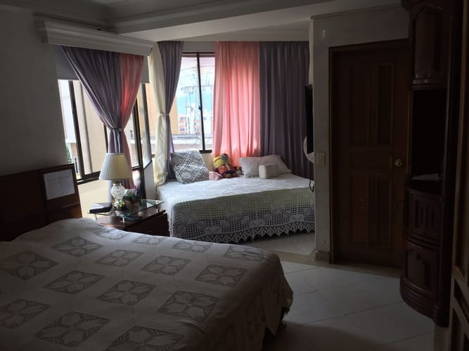 Apartamento de 3 alcobas en venta en Cabecera Del Llano, Bucaramanga, 160 m² · foto 4 de 12