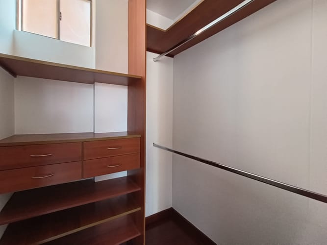 Apartamento de 3 alcobas en arriendo en El Poblado, Medellín, 120 m² · foto 10 de 18