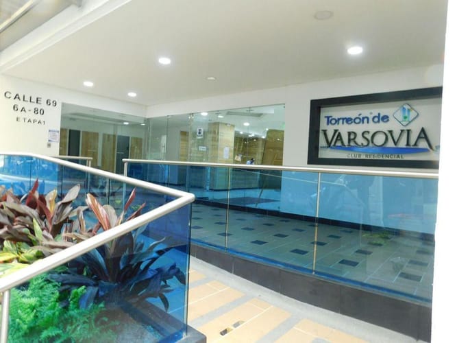 Apartamento de 3 alcobas en venta en Picaleña Y Mirolindo, Ibagué, 67 m² · foto 3 de 24