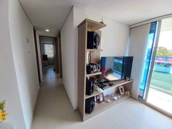 Apartamento de 3 alcobas en venta en Picaleña Y Mirolindo, Ibagué, 67 m² · foto 11 de 24