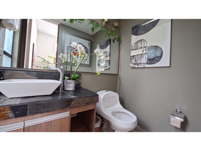 Casa de 3 alcobas en venta en El Congal, Armenia, 317 m² · foto 7 de 24