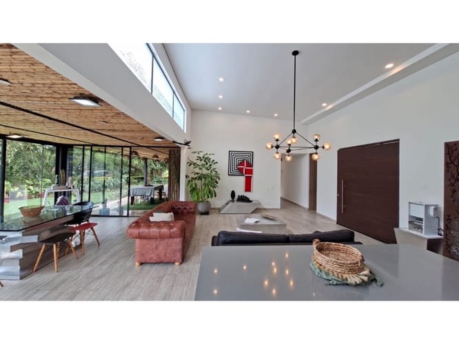 Casa de 3 alcobas en venta en El Congal, Armenia, 317 m² · foto 9 de 24