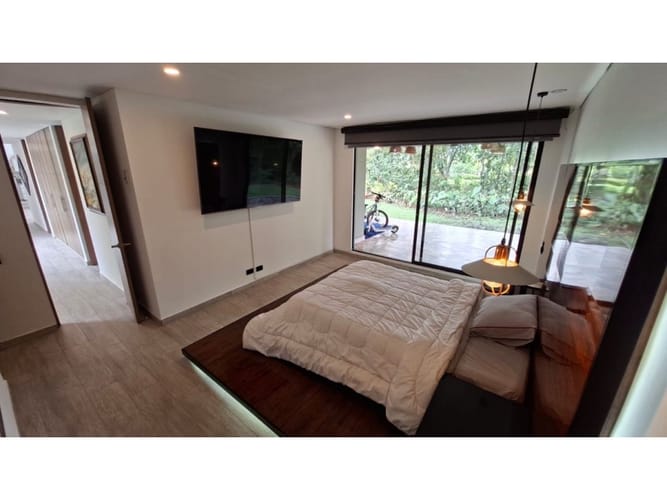 Casa de 3 alcobas en venta en El Congal, Armenia, 317 m² · foto 20 de 24