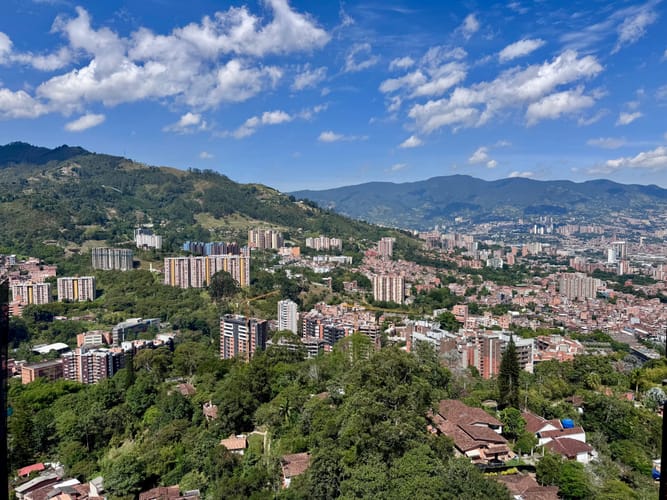 Apartamento de 2 alcobas en arriendo en Loma Del Escobero, Envigado, 74 m² · foto 14 de 14