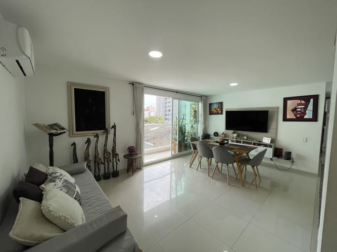 Apartamento de 2 alcobas en venta en El Poblado, Barranquilla, 79 m² · foto 2 de 10