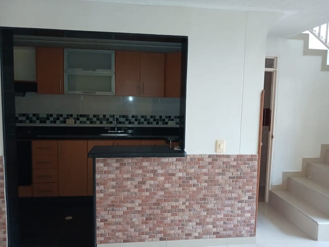 Casa de 3 alcobas en venta en Aranzoque, Floridablanca, 98 m² · foto 6 de 24