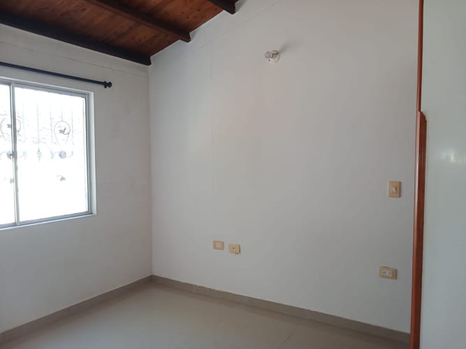 Casa de 3 alcobas en venta en Aranzoque, Floridablanca, 98 m² · foto 17 de 24