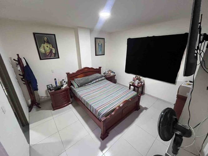 Casa de 4 alcobas en venta en La Victoria, Bucaramanga, 330 m² · foto 12 de 24