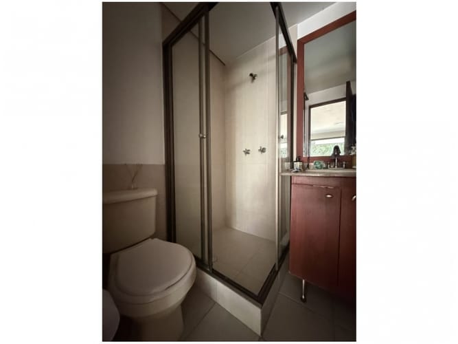 Casa de 3 alcobas en venta en El Poblado, Medellín, 289 m² · foto 8 de 23