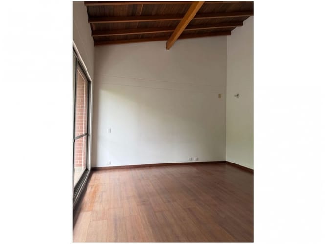 Casa de 3 alcobas en venta en El Poblado, Medellín, 289 m² · foto 18 de 23