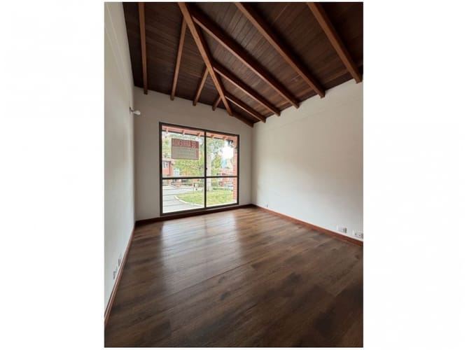 Casa de 3 alcobas en venta en El Poblado, Medellín, 289 m² · foto 23 de 23