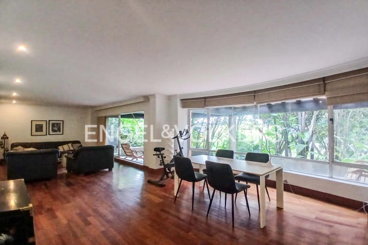 Casa de 4 alcobas en venta en San Lucas, Medellín, 438 m² · foto 8 de 16
