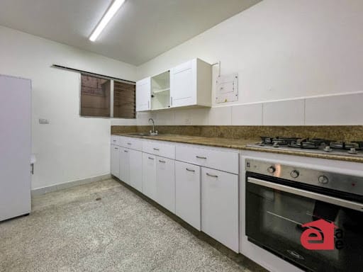 Apartamento de 4 alcobas en arriendo en San Marcos, Envigado, 150 m² · foto 3 de 11