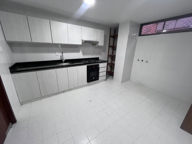 Apartamento de 3 alcobas en venta en La Aurora, Bucaramanga, 104 m² · foto 6 de 24