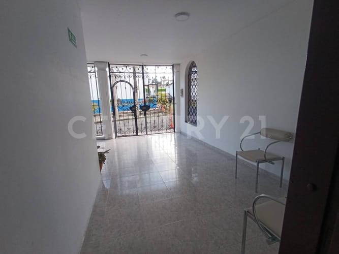 Casa de 3 alcobas en arriendo en San Gregorio, Villavicencio, 250 m² · foto 3 de 17