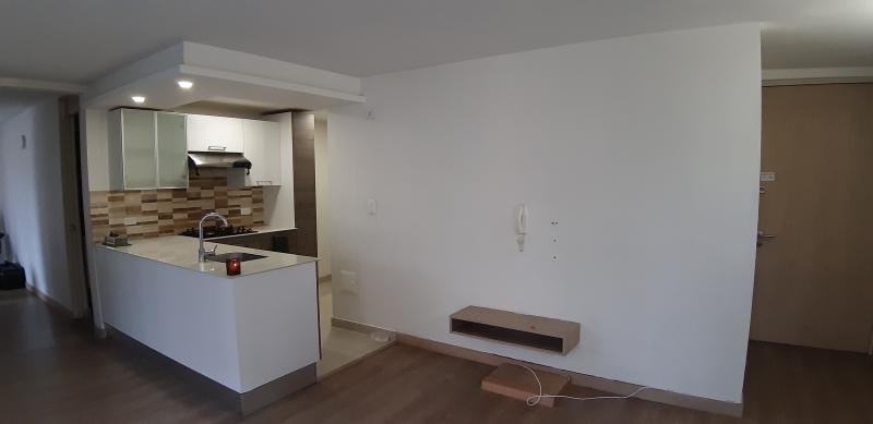 Apartamento de 3 alcobas en arriendo en Cedritos, Bogotá, 93 m² · foto 12 de 24