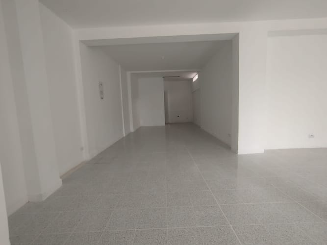 Local en arriendo en Alamos, Pereira, 85 m² · foto 2 de 4
