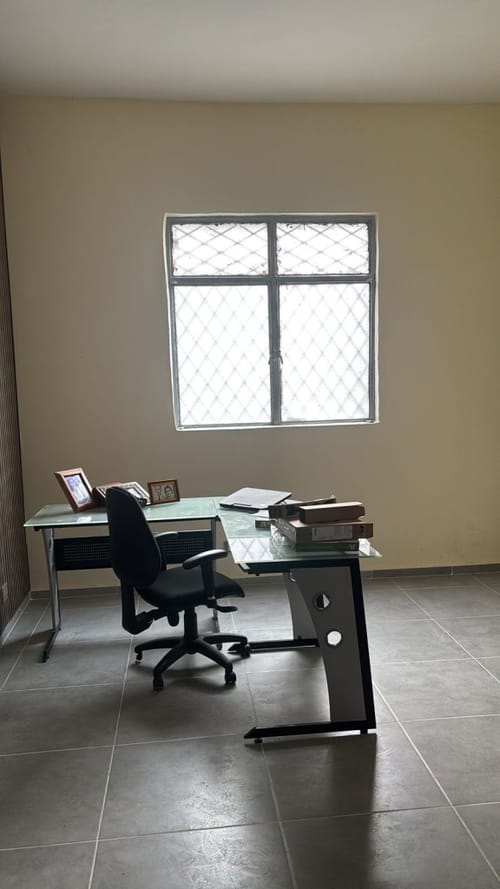 Casa de 12 alcobas en venta en Belen, Ibagué, 340 m² · foto 3 de 5