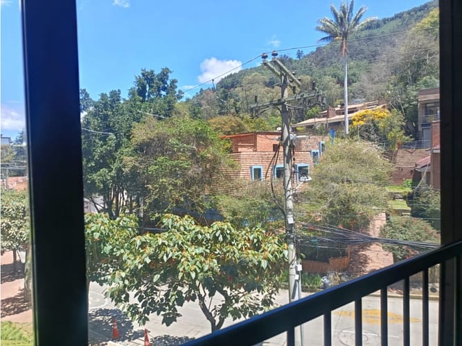 Apartamento de 3 alcobas en venta en El Refugio, Bogotá, 191 m² · foto 12 de 15