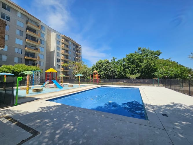 Apartamento de 2 alcobas en venta en Ricaurte, Ricaurte, 55 m² · foto 16 de 18