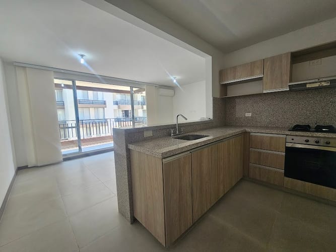 Apartamento de 3 alcobas en arriendo en Ricaurte, Ricaurte, 110 m² · foto 3 de 24
